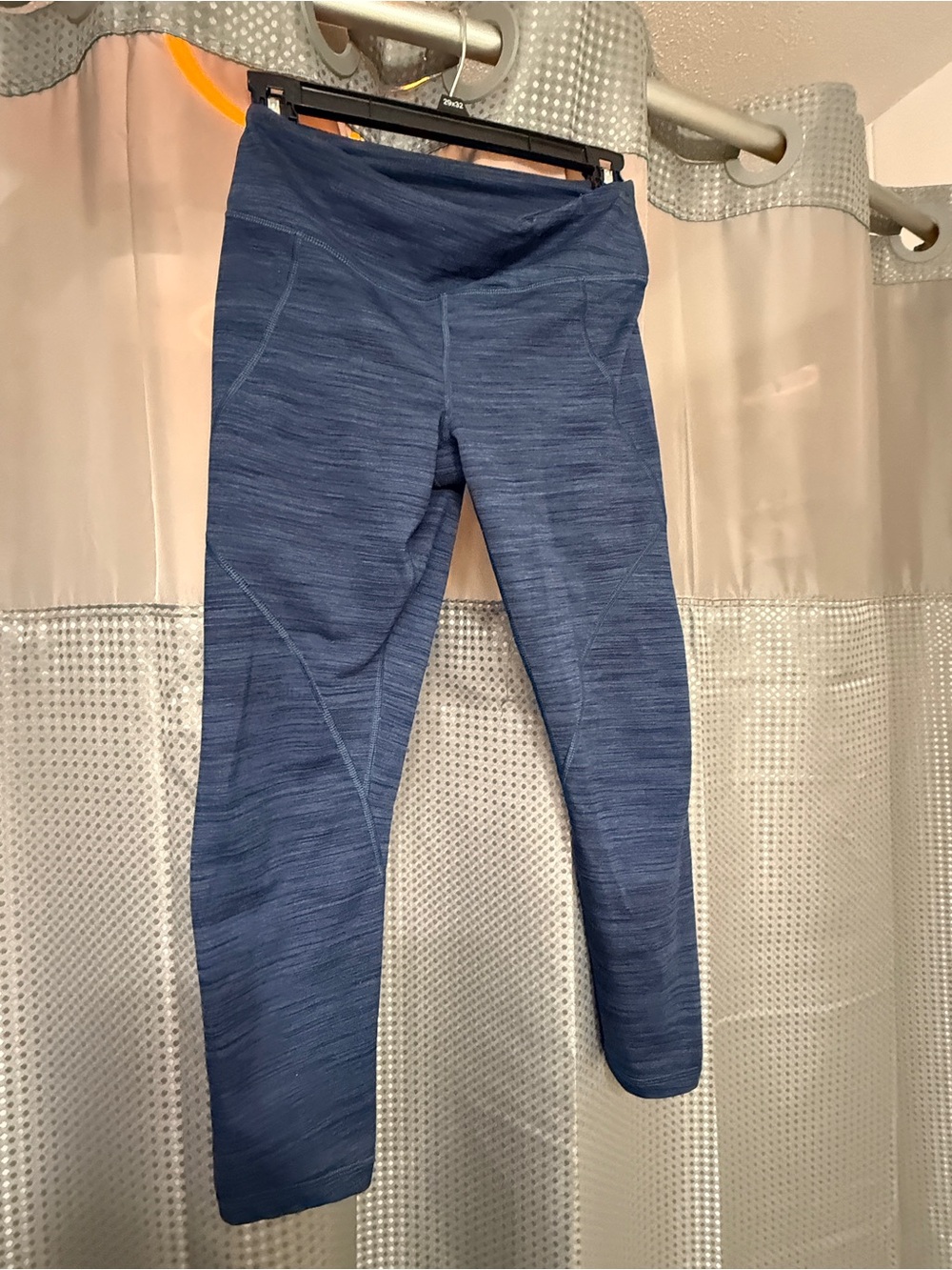 Patagonia Women’s Leggings in Navy Blue Size small